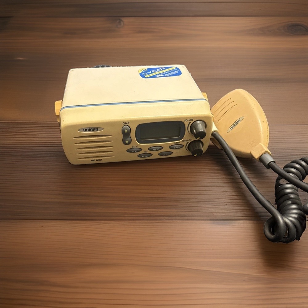 Vintage CB Uniden MC 1010 VHF Marine Radio Transceiver & Hand Mic Untested As Is